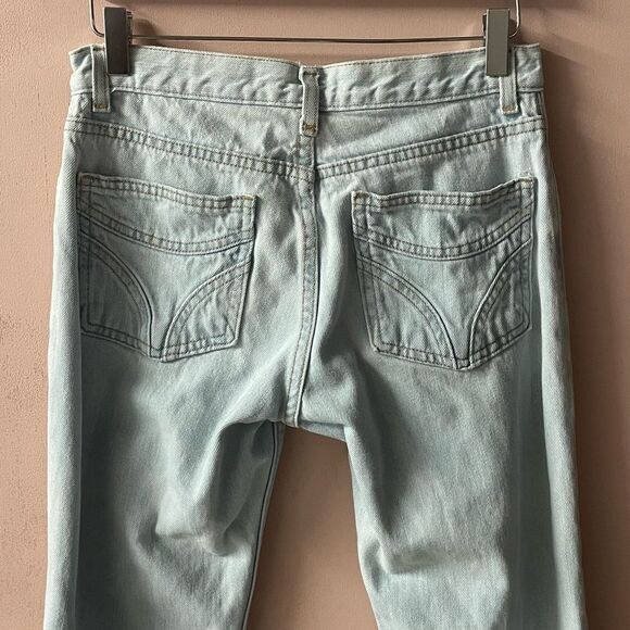 Vintage Y2K Gap Low Rise Light Wash Blue Wide Hemmed Flared Jean 28" Waist GUC - Picture 13 of 15